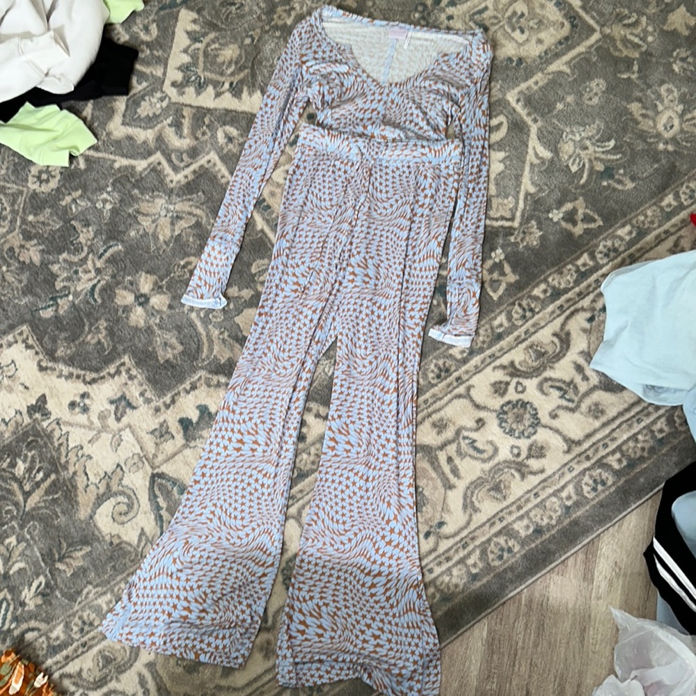 pajama set